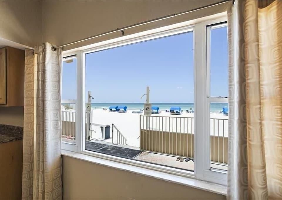 1st image of 18610 Gulf Blvd APT 101