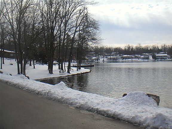 Dogwood Park under snow