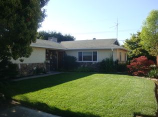 308 Sequoia Dr, Exeter, CA 93221
