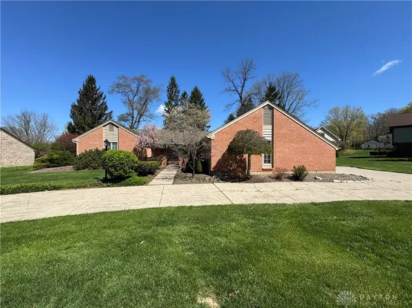 483 Timberlea Trl, Dayton, OH 45429