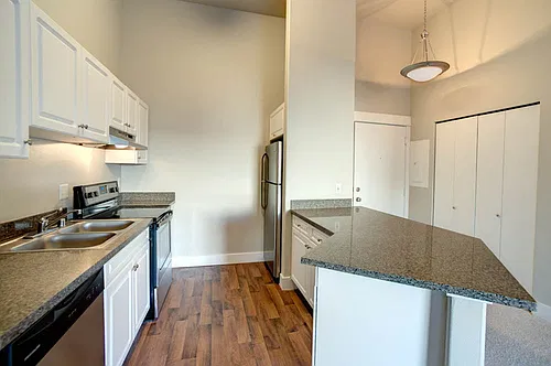 Floor plan 503