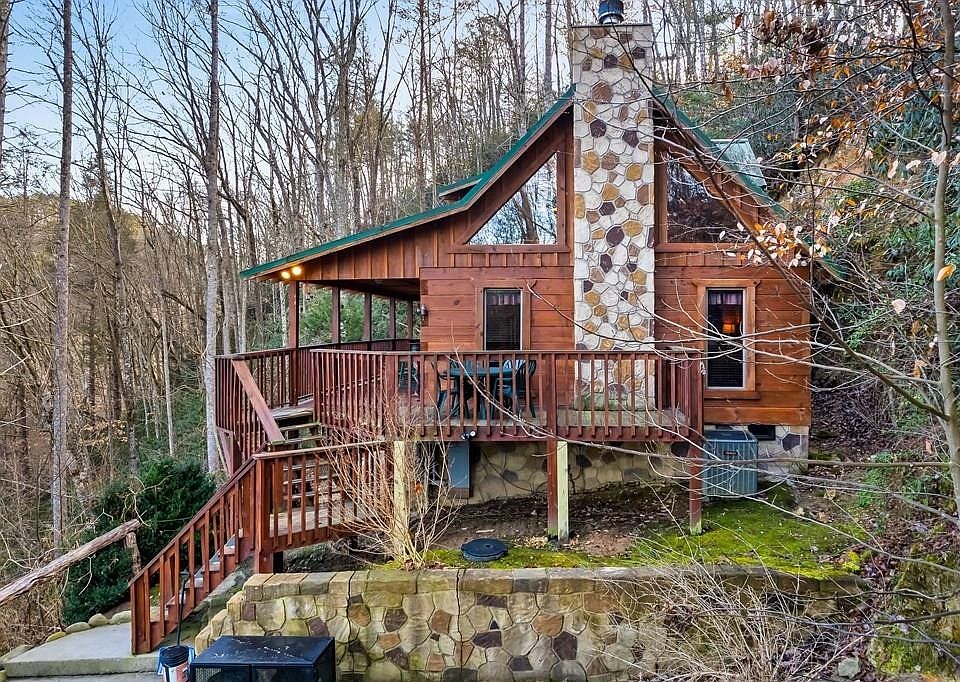 1st image of 3511 Locust Ridge Rd