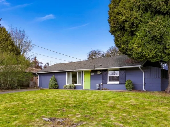 5703 242nd Street SW, Mountlake Terrace, WA 98043
