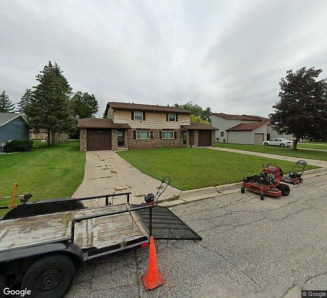1st image of 2313 Conley Dr #2315