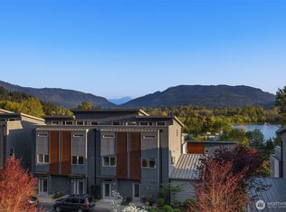 4242 213th Pl SE #20, Issaquah, WA