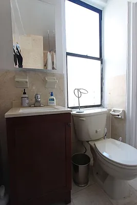 Rented by Dynamik Realty | media 6