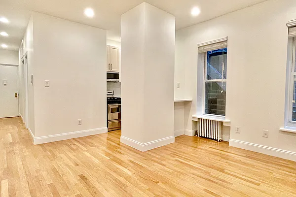 Rented by Corcoran | media 16