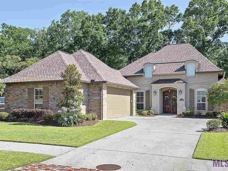 1st image of 37409 Whispering Hollow Ave