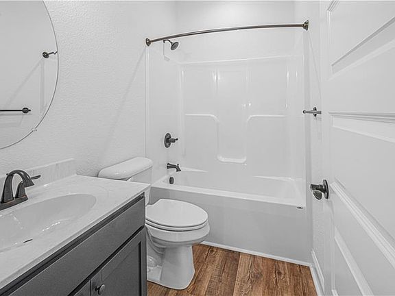 5th image of 2AC Little Fork Rd