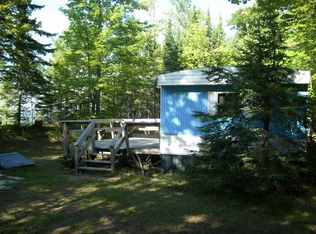 19416 Lakeshore Dr, Ontonagon, MI 49953