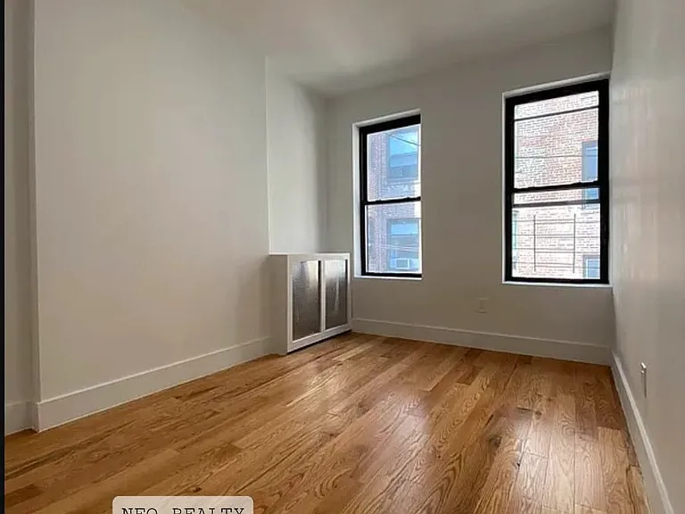 384 Audubon Ave #3 — Photo 8