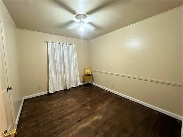 205 E Marshall Dr — Photo 7