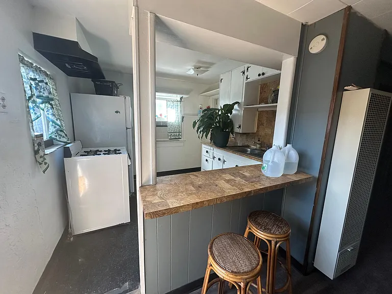1803 W Cameron St N #R — Photo 6