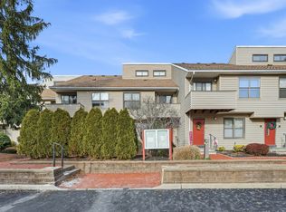 77 Liberty St APT 17, Little Ferry, NJ 07643