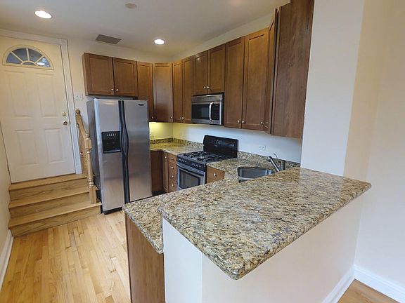 5th image of 1425 W Birchwood Ave APT Gn