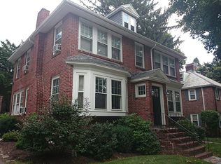 69 Stanton Rd, Brookline, MA 02445