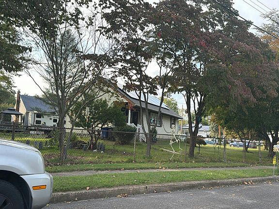 3rd image of 59 Janeway Ave