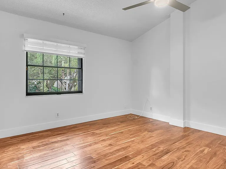 12003 Flicker Way — Photo 10