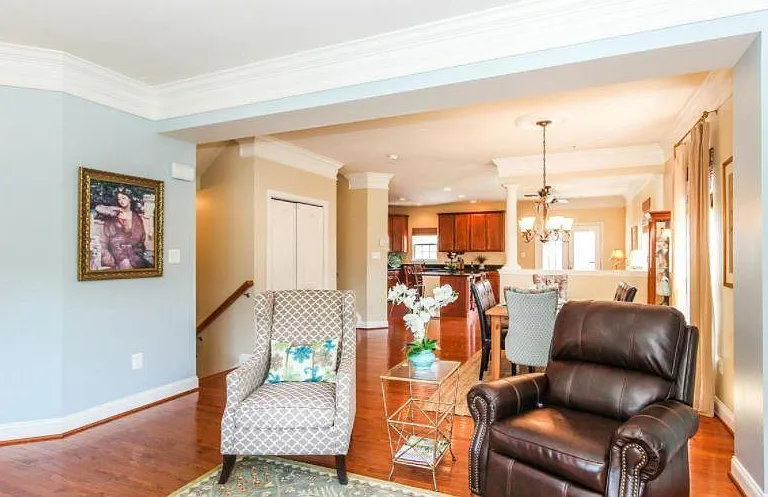 23201 Rainbow Arch Dr — Photo 2