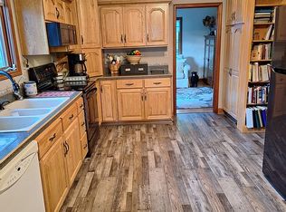 10711 477th Ave, Rosholt, SD 57260