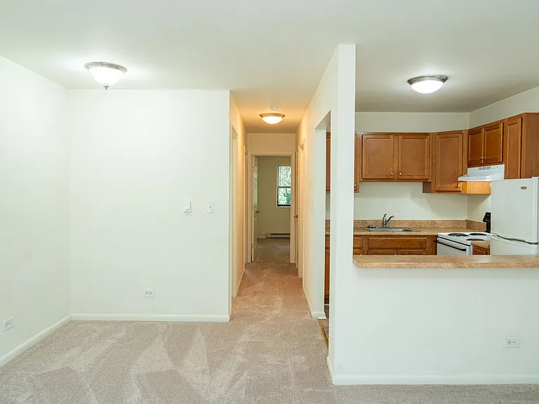 Lynnhaven Apartments — Photo 37