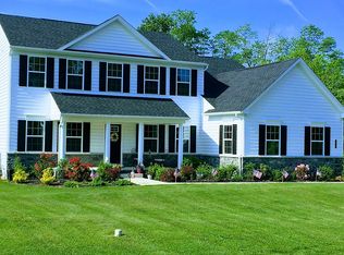 143 Pierce Ln, Kennett Square, PA 19348