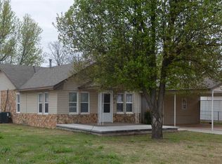 206 Birch St, Perry, OK 73077