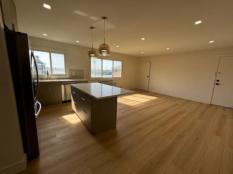 One Ocean Residences — Photo 14