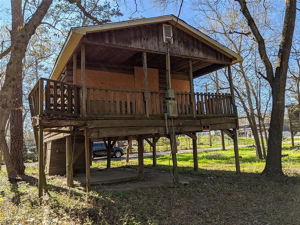 1st image of 1307 Deepwood Dr
