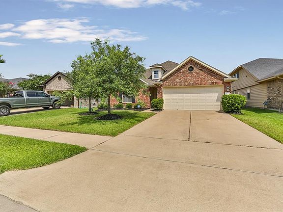 2nd image of 15615 Bluff Park Ct