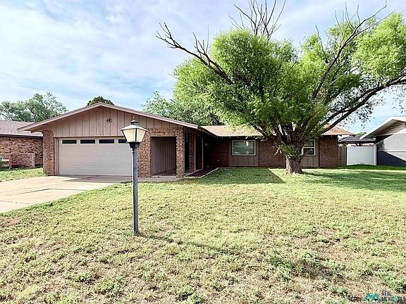 2nd image of 3633 Linkwood Ln