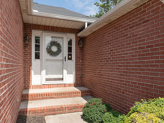 3rd image of 8551-8551 Constance Way