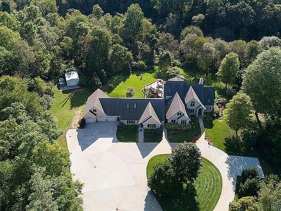 Beautiful 4.3 Natural Acres