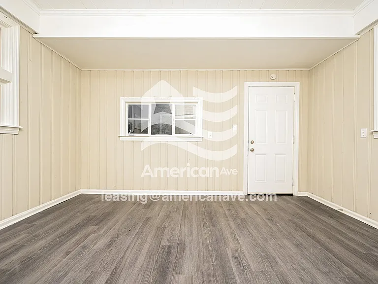 1529168_012_wm_-_bedroom_13458885.jpg