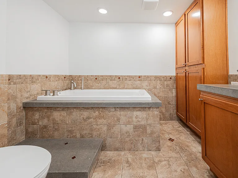 6502 N Central Ave #C103 — Photo 19