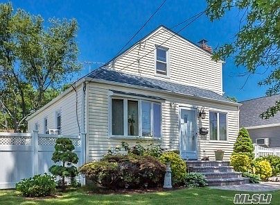 1st image of 1482 Marshall St