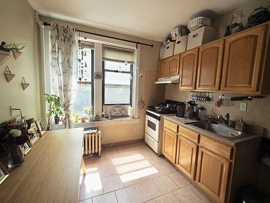 Rented by Compass | media 3