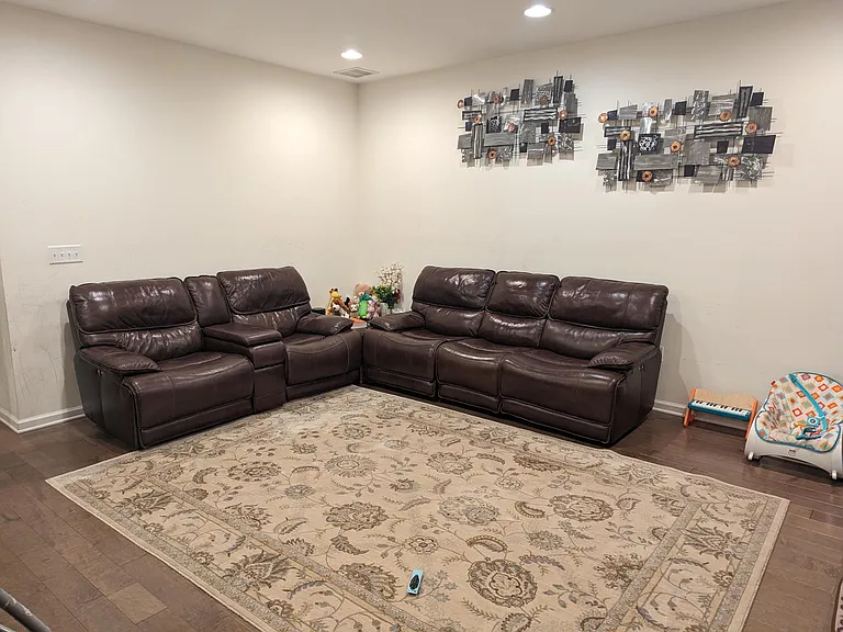 135 Savoth Ln — Photo 7