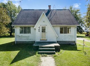 2264 E Kitchen Rd, Pinconning, MI 48650