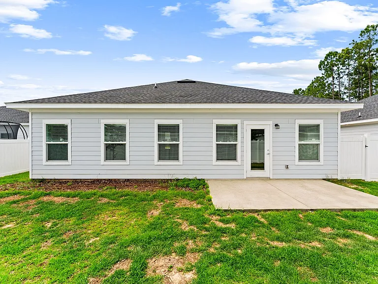 170 Bradford Ct — Photo 30