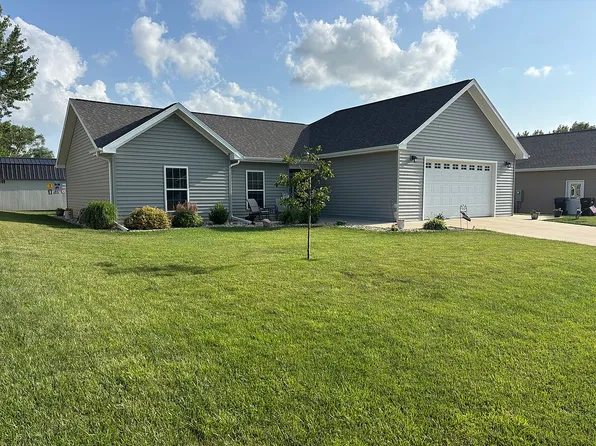 419 Valley View Dr, Cherokee, IA 51012