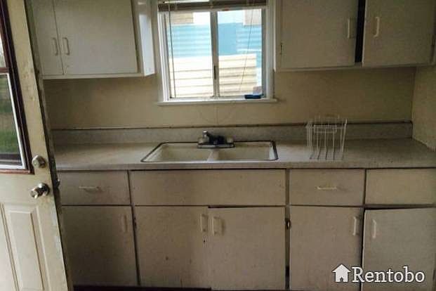 2nd image of 2513 Don Pedro Rd Spc 34