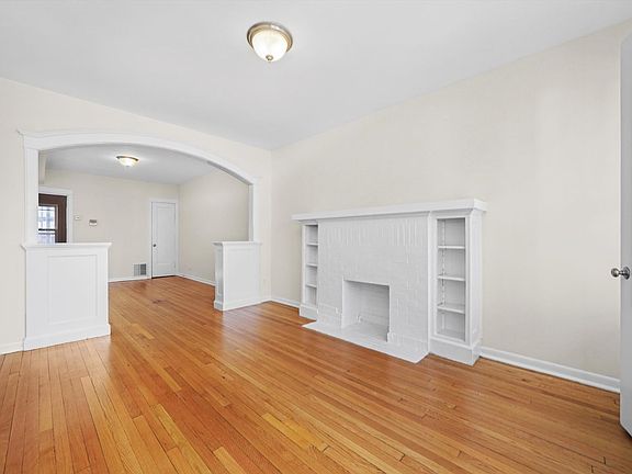 2nd image of 3449-53 W Schubert Ave #2657-1