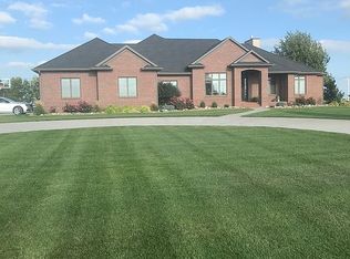 13971 S Locust St, Doniphan, NE 68832