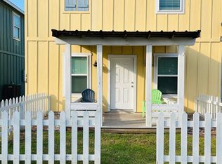 4212 Highway 35 S #11, Rockport, TX 78382