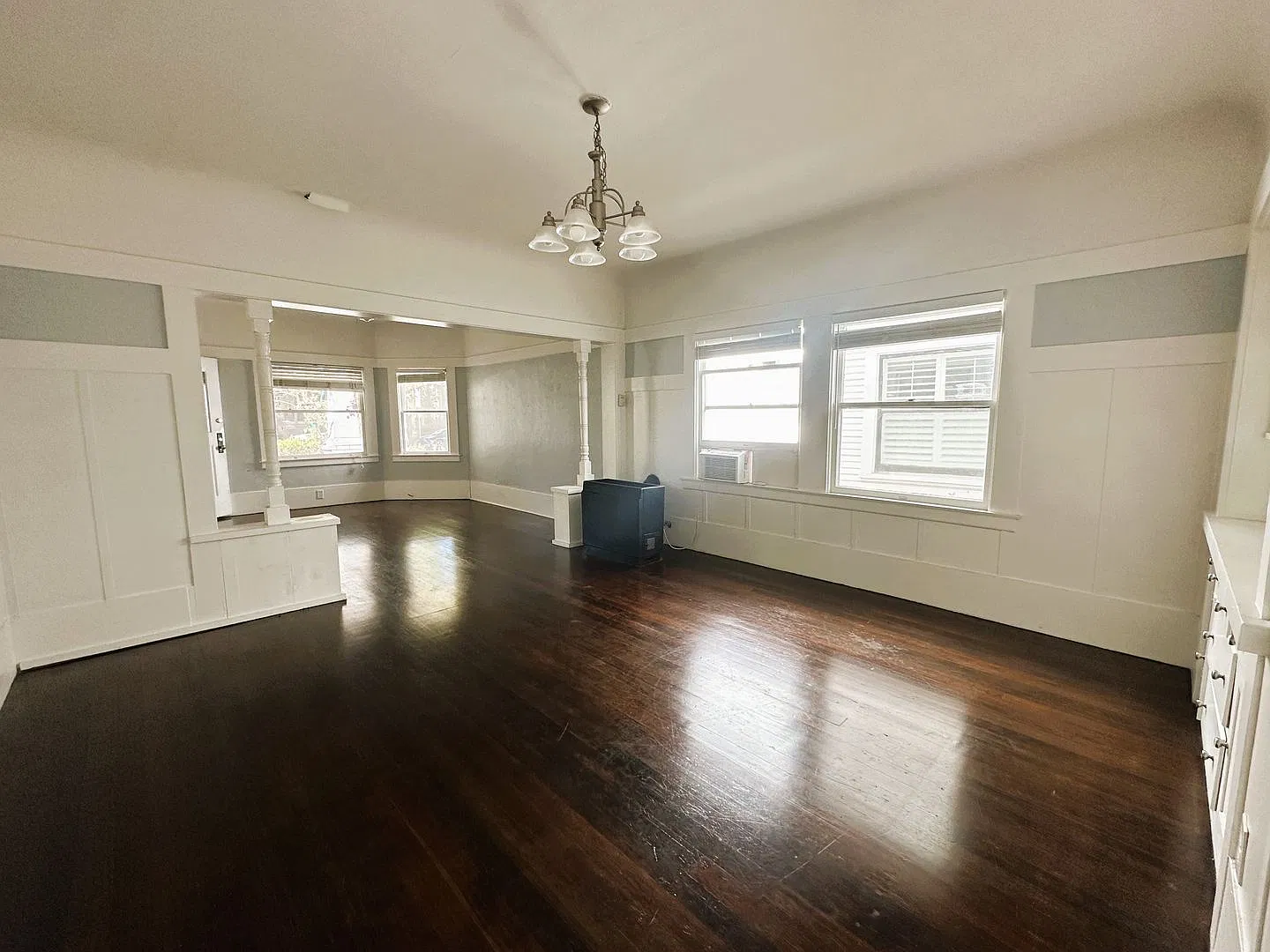Spacious 1-Bedroom Apartment with In-Unit Laundry in Sacramento — Photo 2