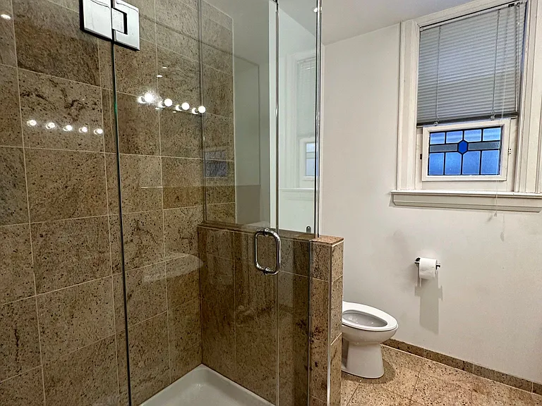 70 Snowdon Ave — Photo 15