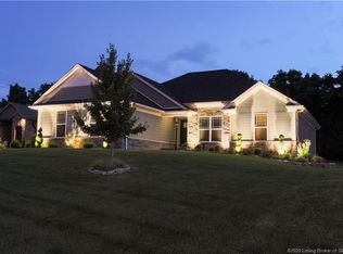 2907 Boulder Ridge Dr, Jeffersonville, IN 47130