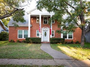 509 Prairie Ave, Cleburne, TX 76033