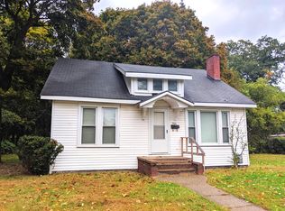 755 Territorial Rd, Benton Harbor, MI 49022